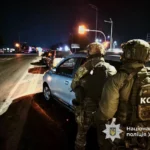 У Вінниці п’яний військовий у СЗЧ після ДТП зачинився в авто та погрожував підірвати гранату